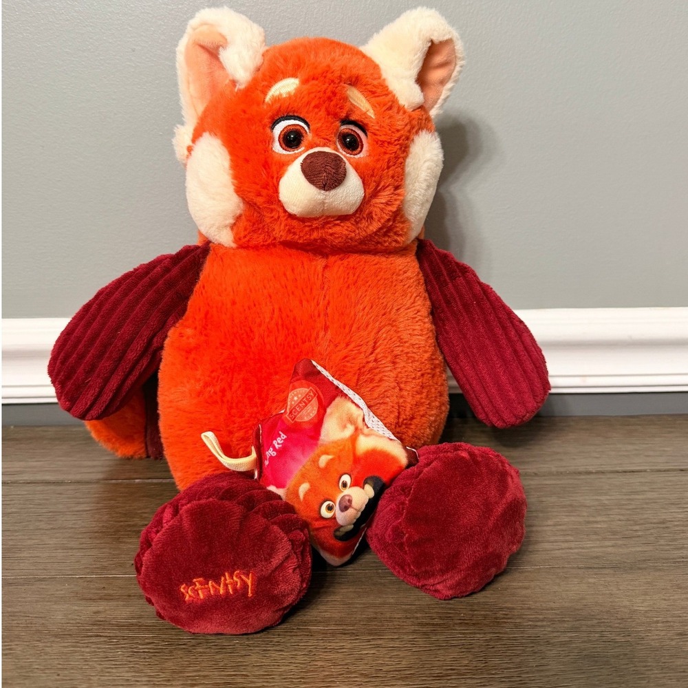 Scentsy Buddy Disney Pixar Turning‎ Red Panda Mei Plush Stuffed Animal Toy